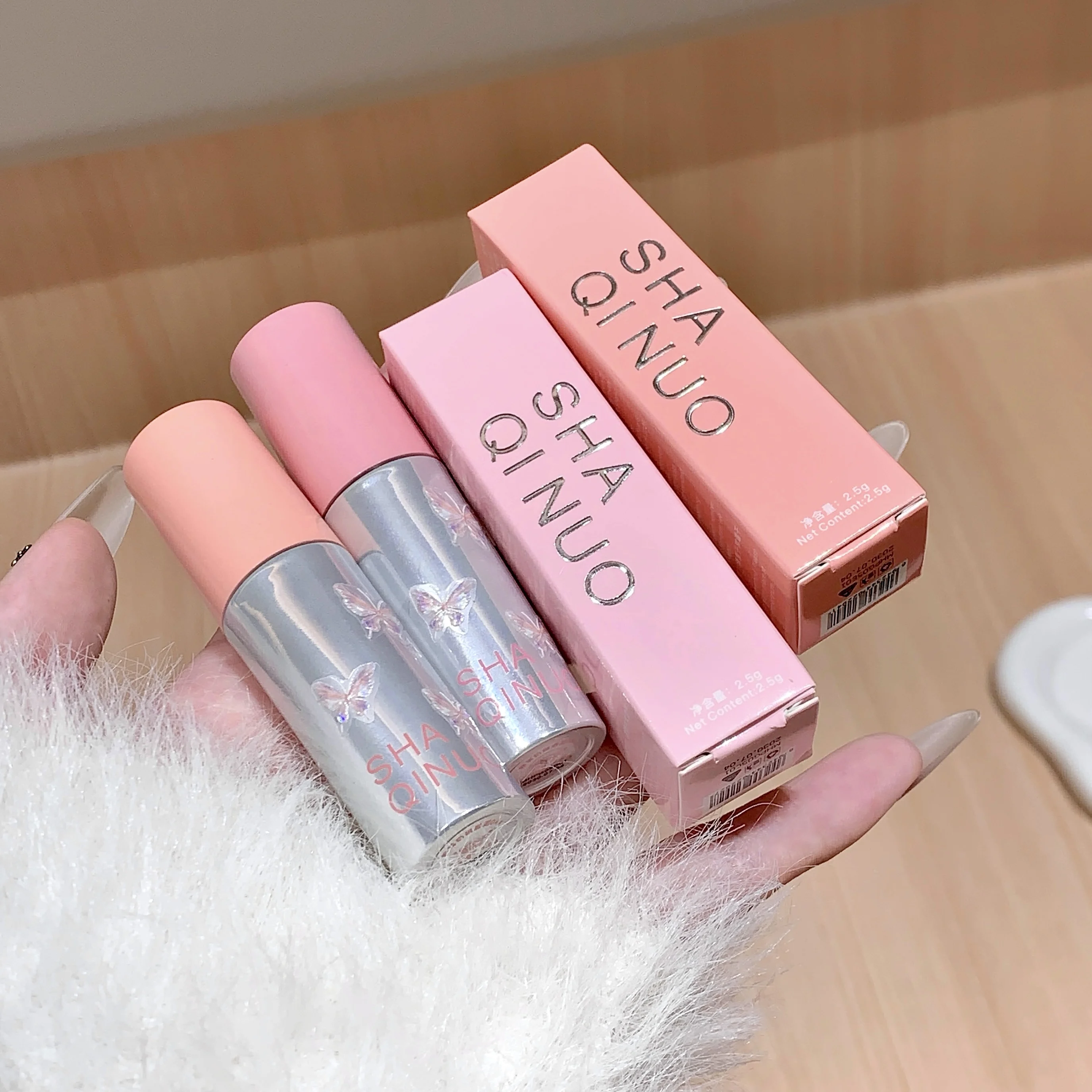 SHAQINUO Lip Mud Lip Glaze, Matte Velvet Brightening Lip Clay Langdurige kleur Niet-uitdrogende lippenstift