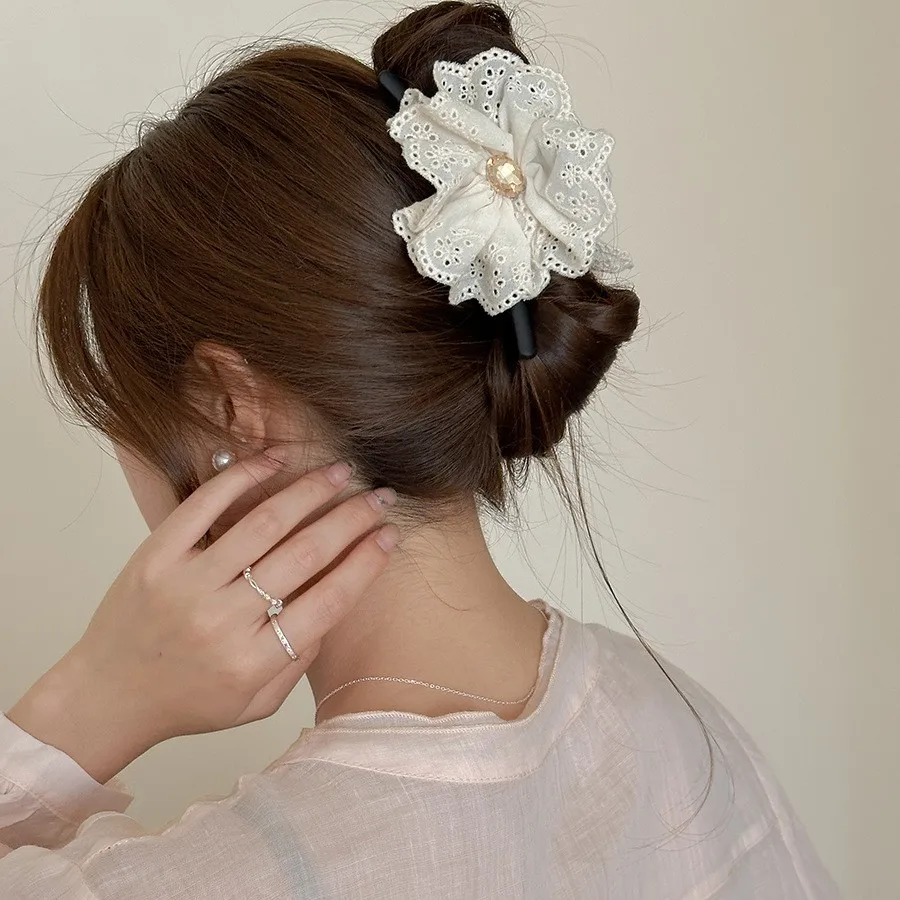 Large Cream Lace Flower Shark Clip French Retro Rhinestone Sparkle Hepburn Style Premium Non Slip For Women