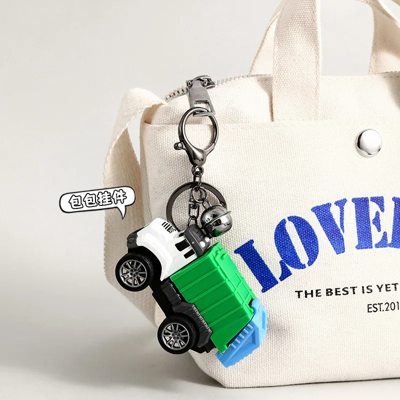 Simulation ville assainissement voiture jouet modèle porte-clés garçon cartable pendentif voiture clé charme Mini arroseur transporteur retirer voiture