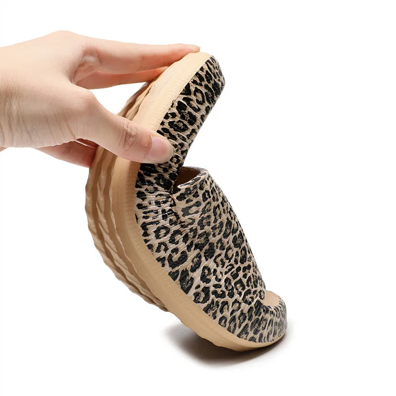 Leopard Thick Platform Slippers for Women Home Soft Sole Pillow Slides Sandals Woman 2023 Summer Beach Non Slip Flip Flops 44-45