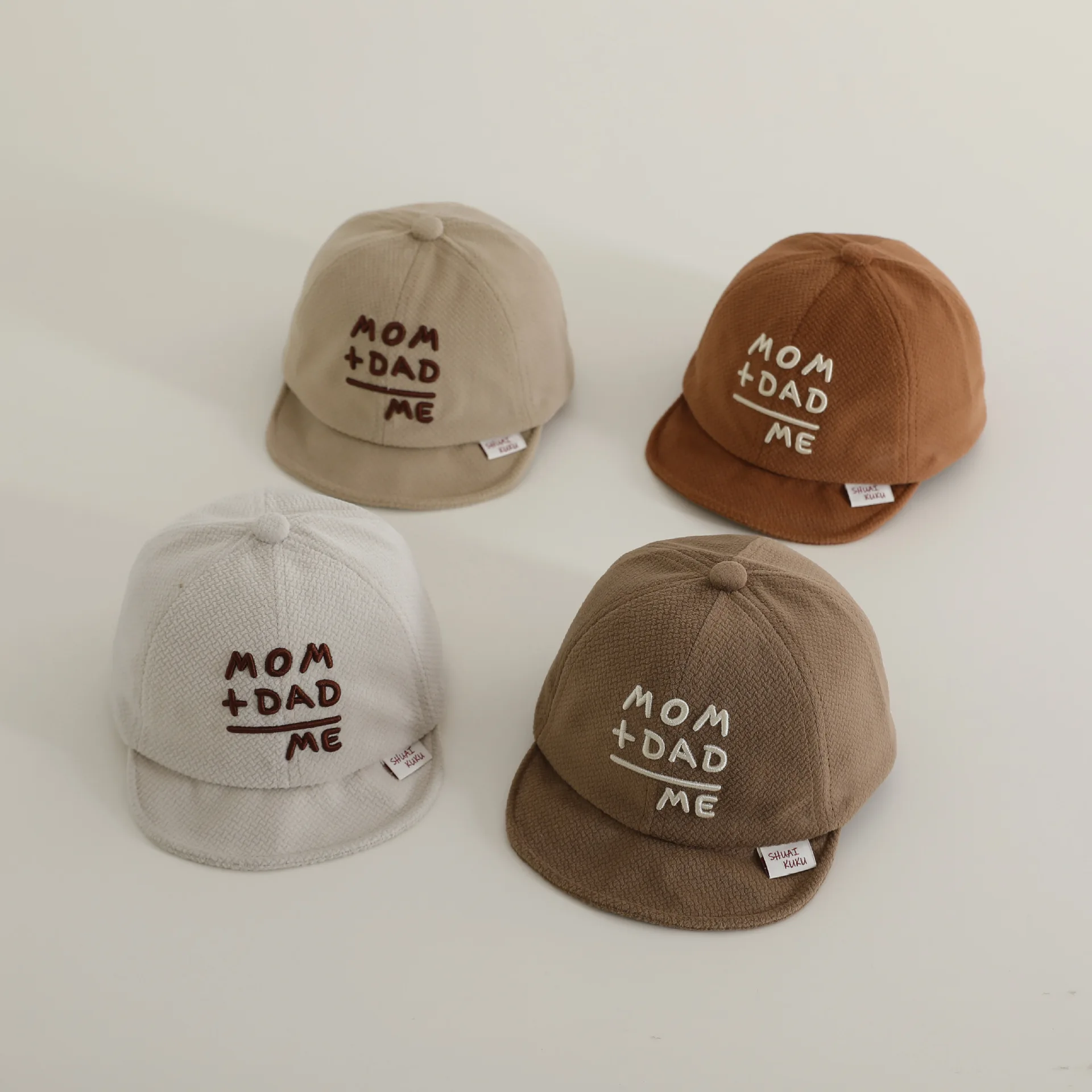 Spring Autumn New Kids Hats Letter Embroidery Solid Color Adjustable Sunscreen Baseball Caps For Boy Girl Korean Kids Peaked Hat