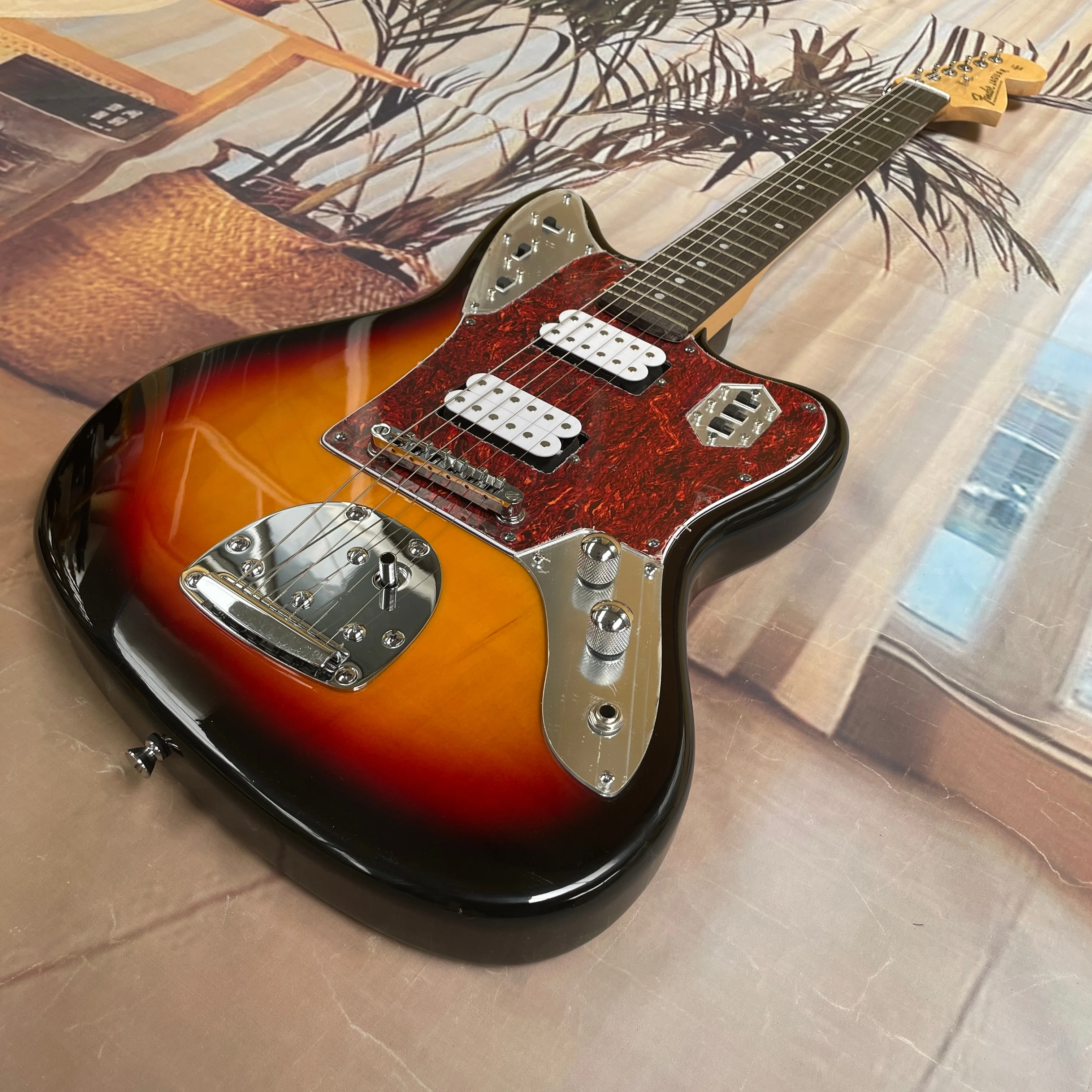 Classic Sunset Model Electric Guitar, with Vintage Pickguard and Independent Control Circuit Guitars, a Vintage Rock Guitarra view 3