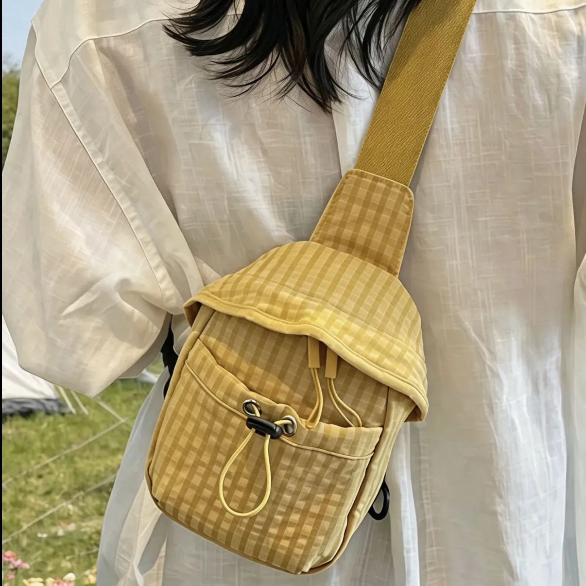 casual-travel-women's-crossbody-phone-bag-lightweight-outdoor-small-backpack-nylon-material-foldable-vertical-square-shape