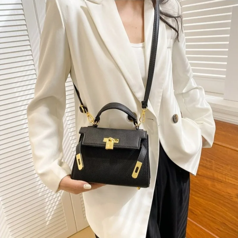 

Highly Organized Handbag For Women With Multiple Interiors Underarm Shoulder Bag For Work And Personal Essentials