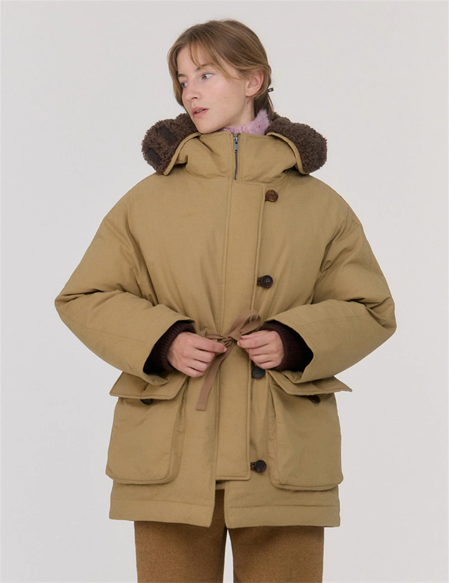 

Ultra-Thin Duck down Puffer Jacket with Fur-Lined Hood And Belted for Women Winter Warm Coat Regular Length 80% down Fill