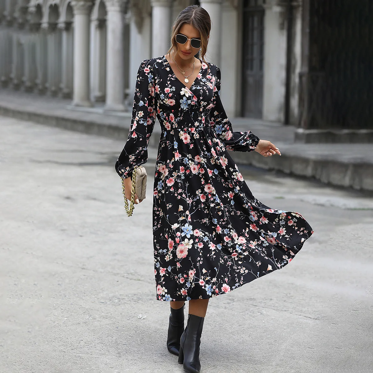 Spring and Autumn Women's Long Floral V-neck Dress