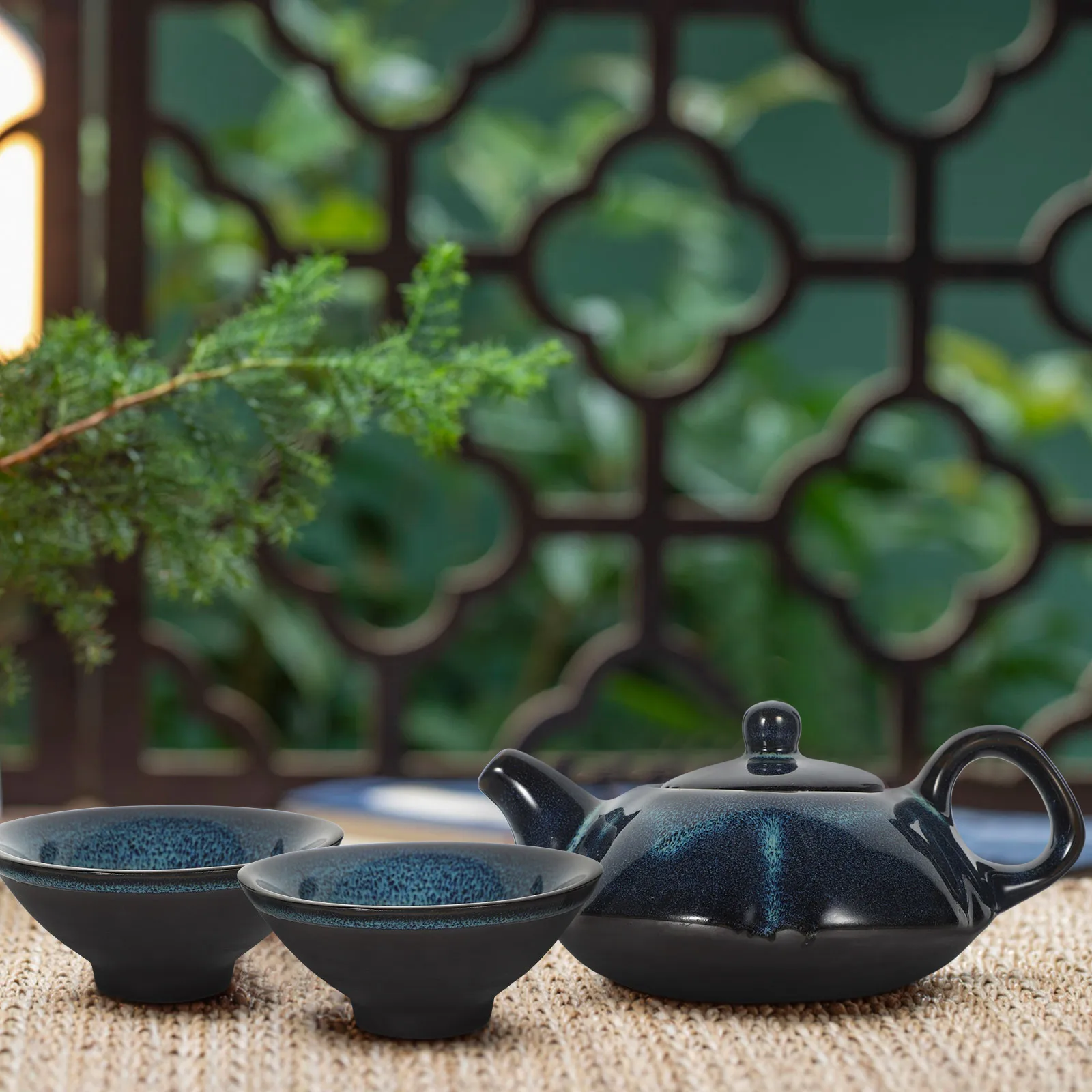 

1Set Ceramic Tea Set Gift Box Fine Workmanship Portable Teapot Cup Kit for Tea Brewing and Drinking Ceramic Teapot Teacup Kit