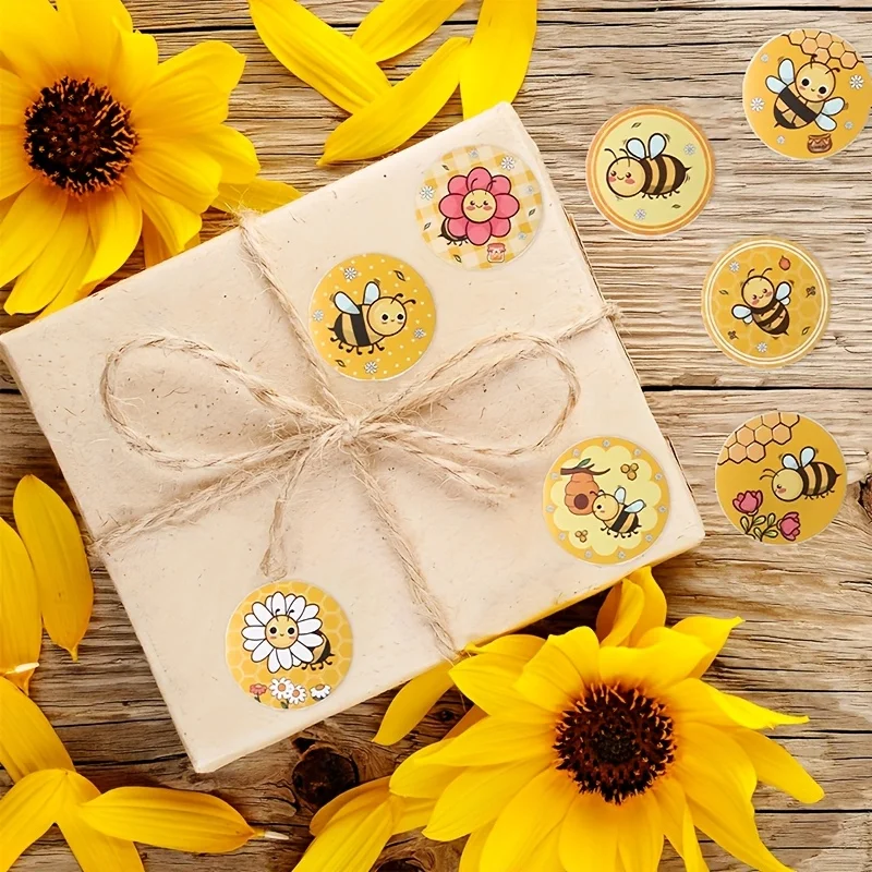 500pcs/roll, Bee Round Stickers,Yellow Bee Pattern, Bee Theme Party Cartoon Stickers,Decor,Happy Birthday Party Decoration - view 5