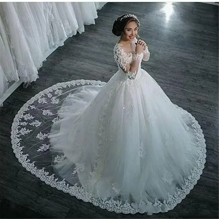Customized New Elegant Luxury Elegant Super Wedding Dress Long Sleeves Lace Bridal Gown