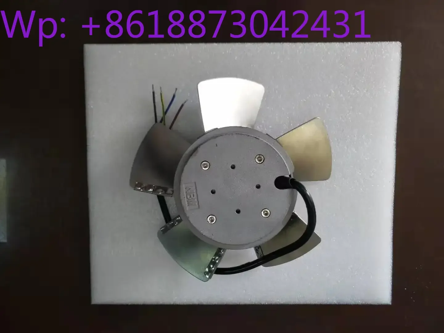 7126rt-24w-B30-s02m02 7126pt-42w-24w-B30-s01s02 Fan
