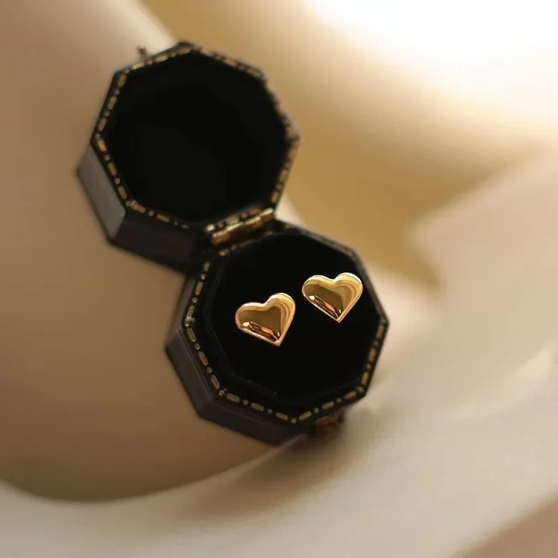 316L Stainless Steel Small Cute Love Heart Stud Earrings For Women New Fashion Girls Gold Color Jewelry Birthday Party Gifts