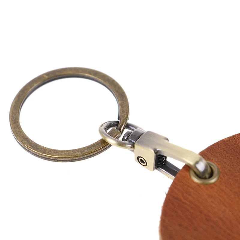 Hot Sale 1pc Vintage Leather Access Card Holder Keychain Community Cards Protective Key Case Random Color