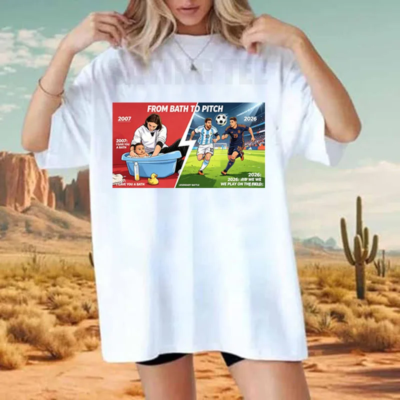 Messi Wasch- und Bade-T-Shirt: Messi-gesegnetes Meme-Fan-T-Shirt im Y2K-Cartoon-Stil für den Fußballspieltag 2026 – PK Yamal Kleidung – Detail 3
