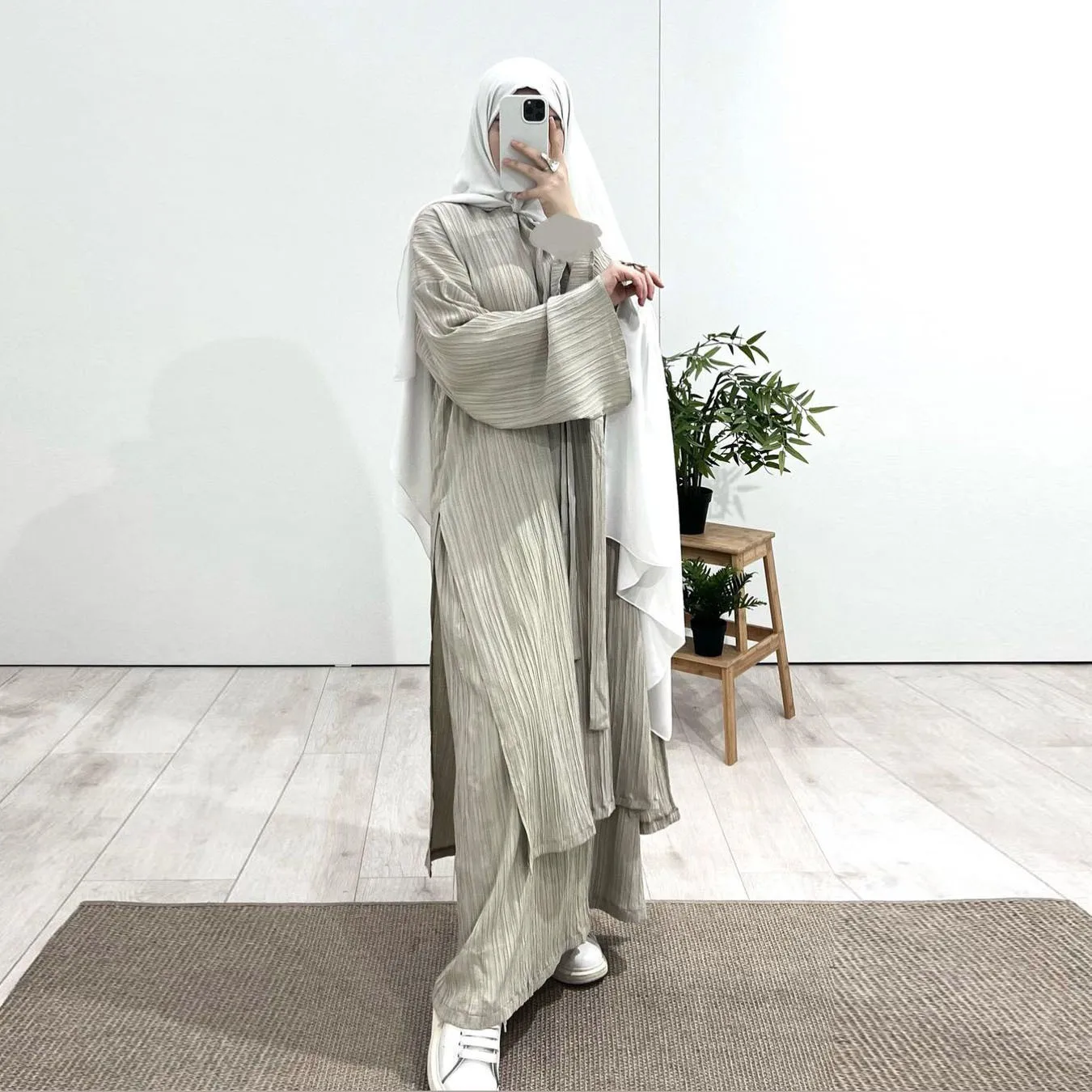 2024 Middle East Arab Women Muslim Sets Medium Length Long Sleeved Wrinkled Fabric Robe Half Skirt Set Islam Modest Clothing