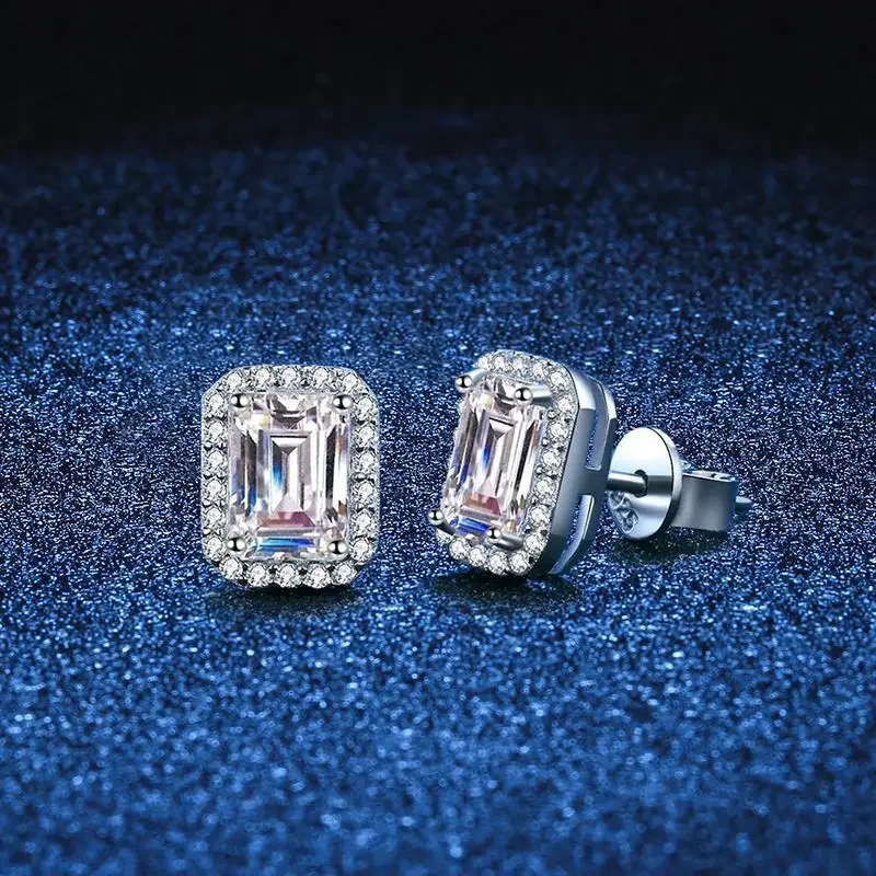 18K platinum diamond stud earrings plated with PT950 platinum rectangular radiant group emerald cut D color moissanite