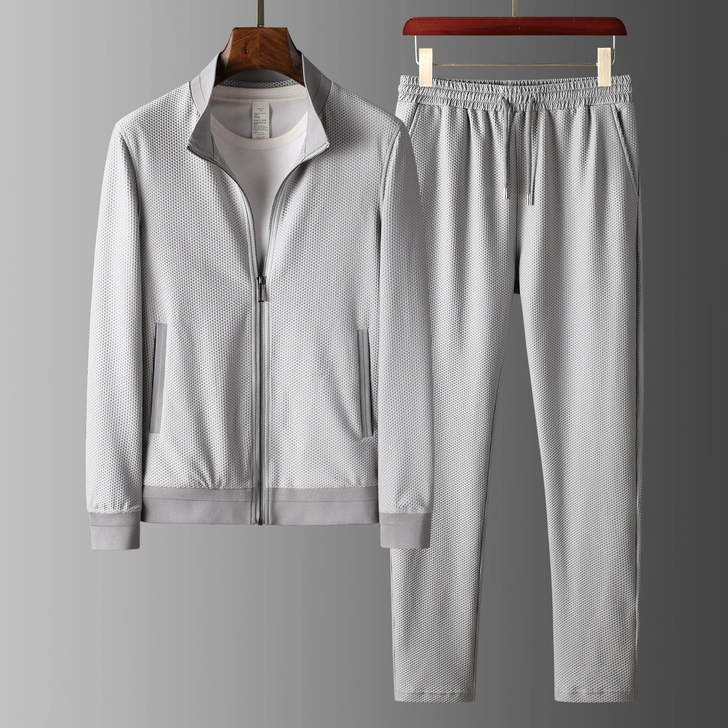 

Fashio Men casual sports brand handsome slender men two piece set breathable mesh trend