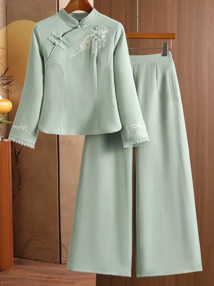 Autumn Winter New Style Chinese Retro Velvet Embroidered Stand Collar Tang Suit Workwear Tea House Health Center Uniform Set