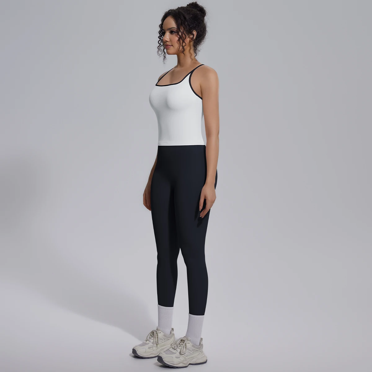 Quick Drying Legging Outdoor Running Yoga Set for Womans High Waisted Push Up Female Pants Gym Sexy Beautiful Back Vest Yoga Set