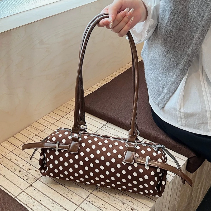 

Retro Polka Dot Bag Fashionable Niche High-end Handbag Women's New Fashion All-match Commuter Casual Messenger Storage Bag