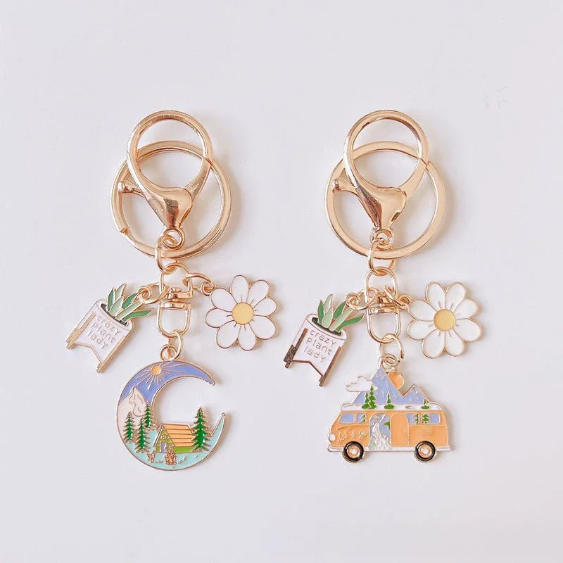 Niedlicher Gänseblümchen-Camper-Mond-Cartoon-Bus-Emaille-Schlüsselanhänger, ästhetischer Sukkulenten-Taschenanhänger, Geschenke für Männer, Frauen und Mädchen, Handtaschen-Accessoires – Detail 1