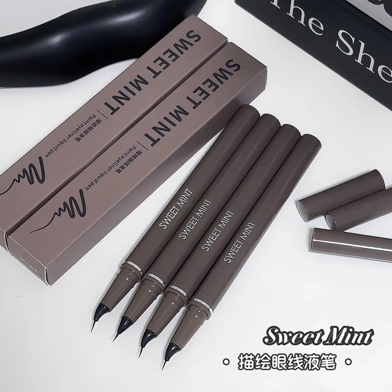 SWEET MINT difettono la penna eyeliner, eyeliner estremamente sottile per principianti di lunga durata, impermeabile, resistente al sudore e senza sbavature