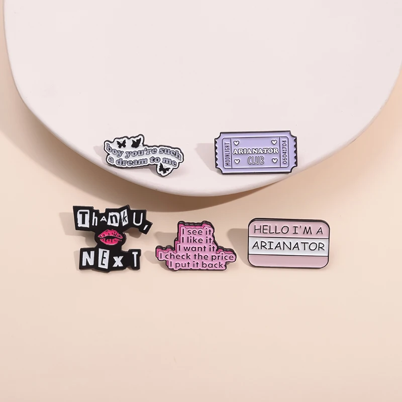 Arianator Club Creative Quotes Banner Frame Enamel Pins Hello I'M A Arianator Brooches Lapel Badge Fun Jewelry Gifts