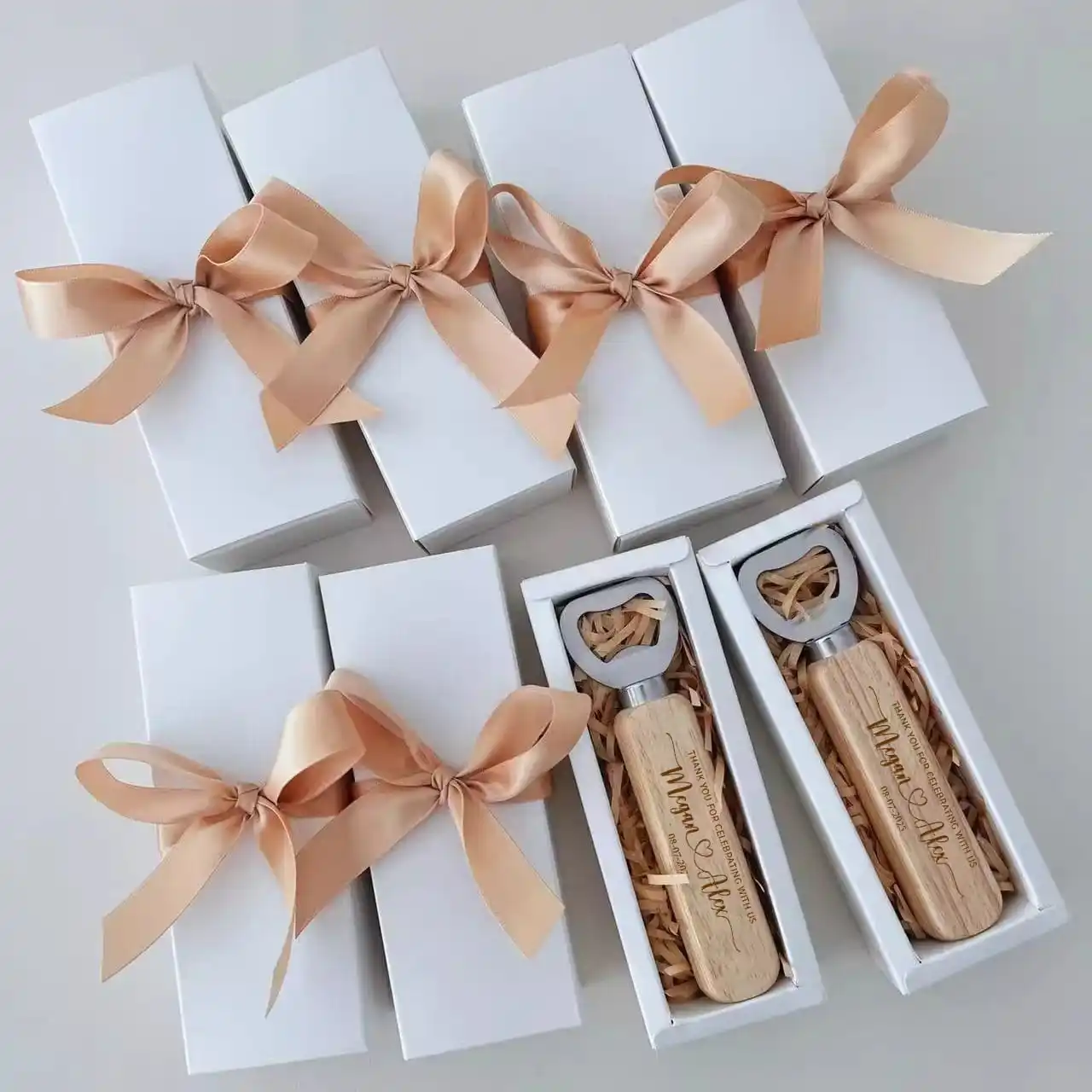 Custom Wooden Bottle Opener Bulk Wedding Party Favor for Guests Business Promotional Items Best Men Groomsman Personalised Gift