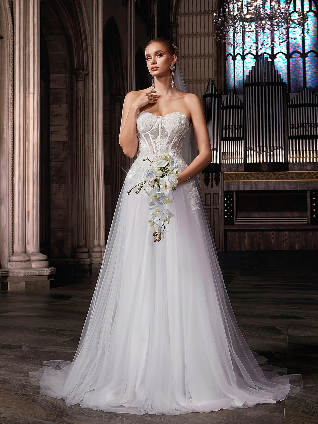 

Tulle Sweetheart Strapless Wedding Dresses With Appliques & Beading Luxury Church Marriage Engagement Gowns Bridal Prom Dress