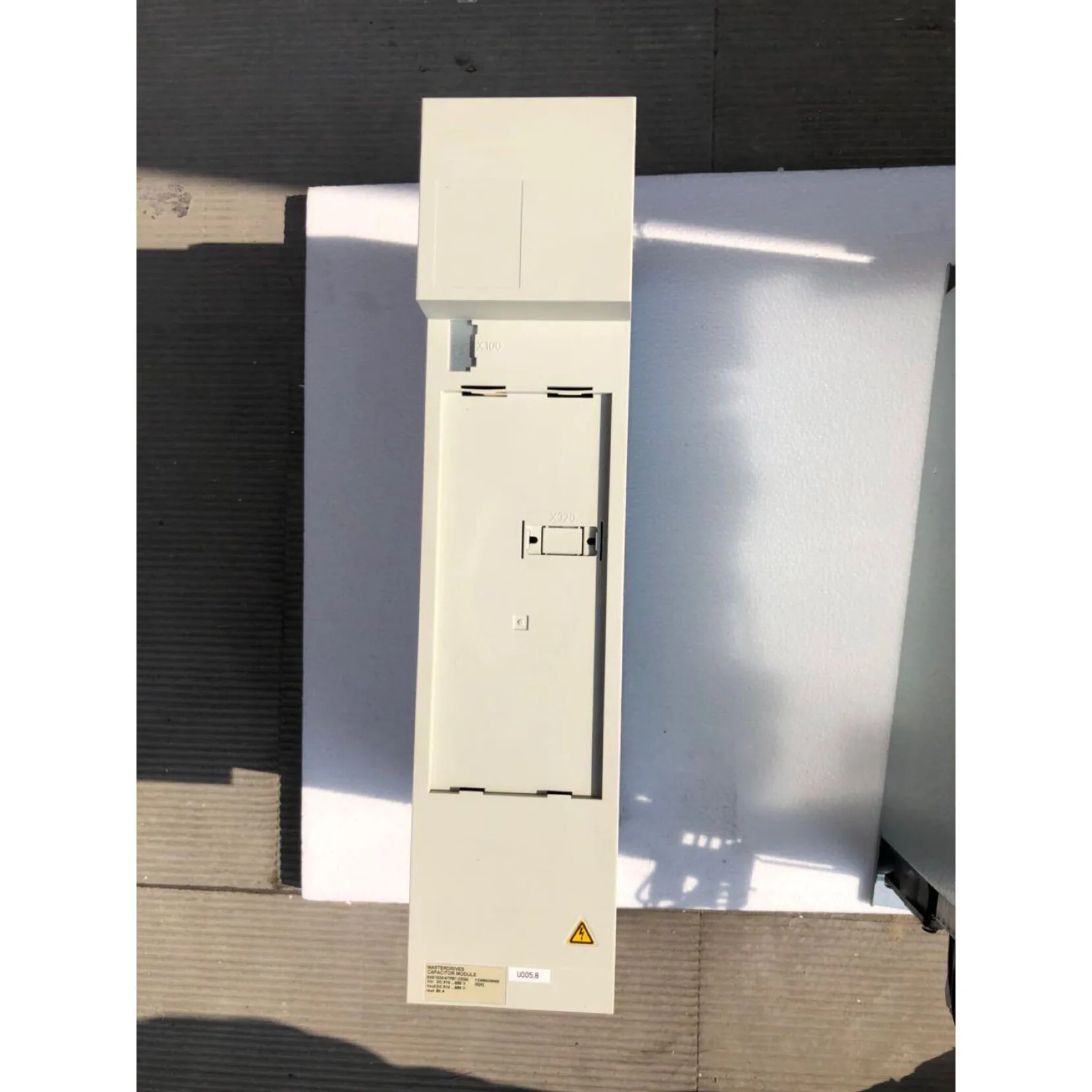 

6SE7025-0TP87-2DD0 Преобразователь частоты