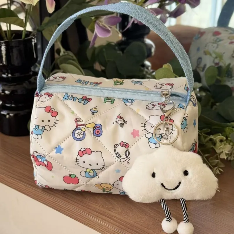 

Hello Kitty Makeup Bag Large Capacity Cute Cartoon Portable Toilet Storage Bag Stereoscopic Handheld Women Accessories Wholesale