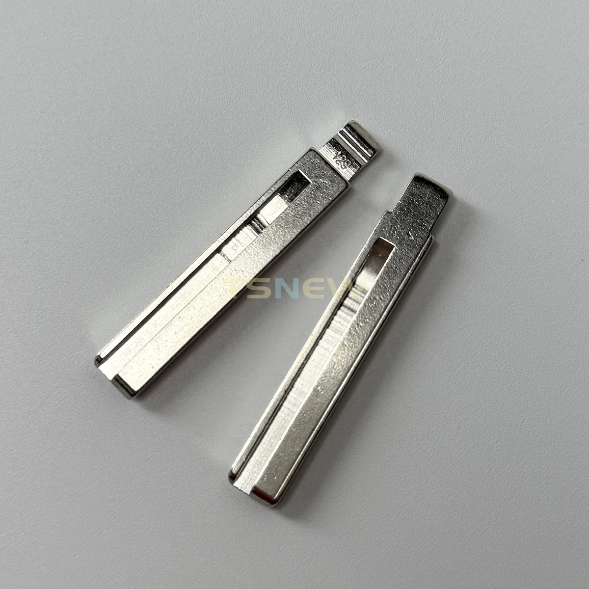 20pcs HYN17 Keydiy KD Xhorse VVDI Universal Flip Remote key Blade for Hyundai Accent - view 2