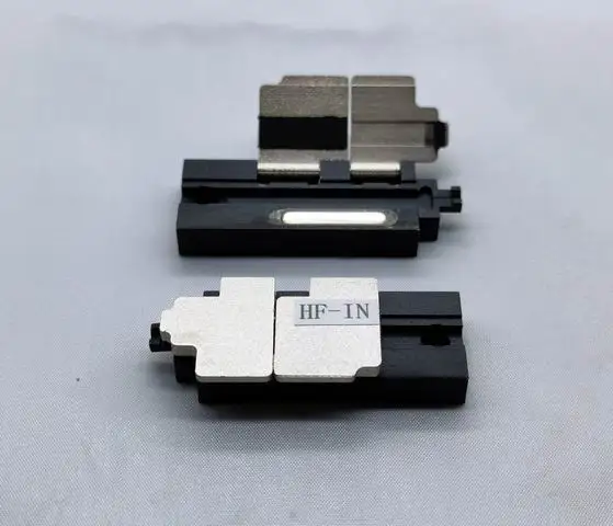 Fiber Holder For Fiber Fusion Splicer FITEL S178 S178A S179 S153 S123C  For FTTH Leather Cable Clamp A Pair