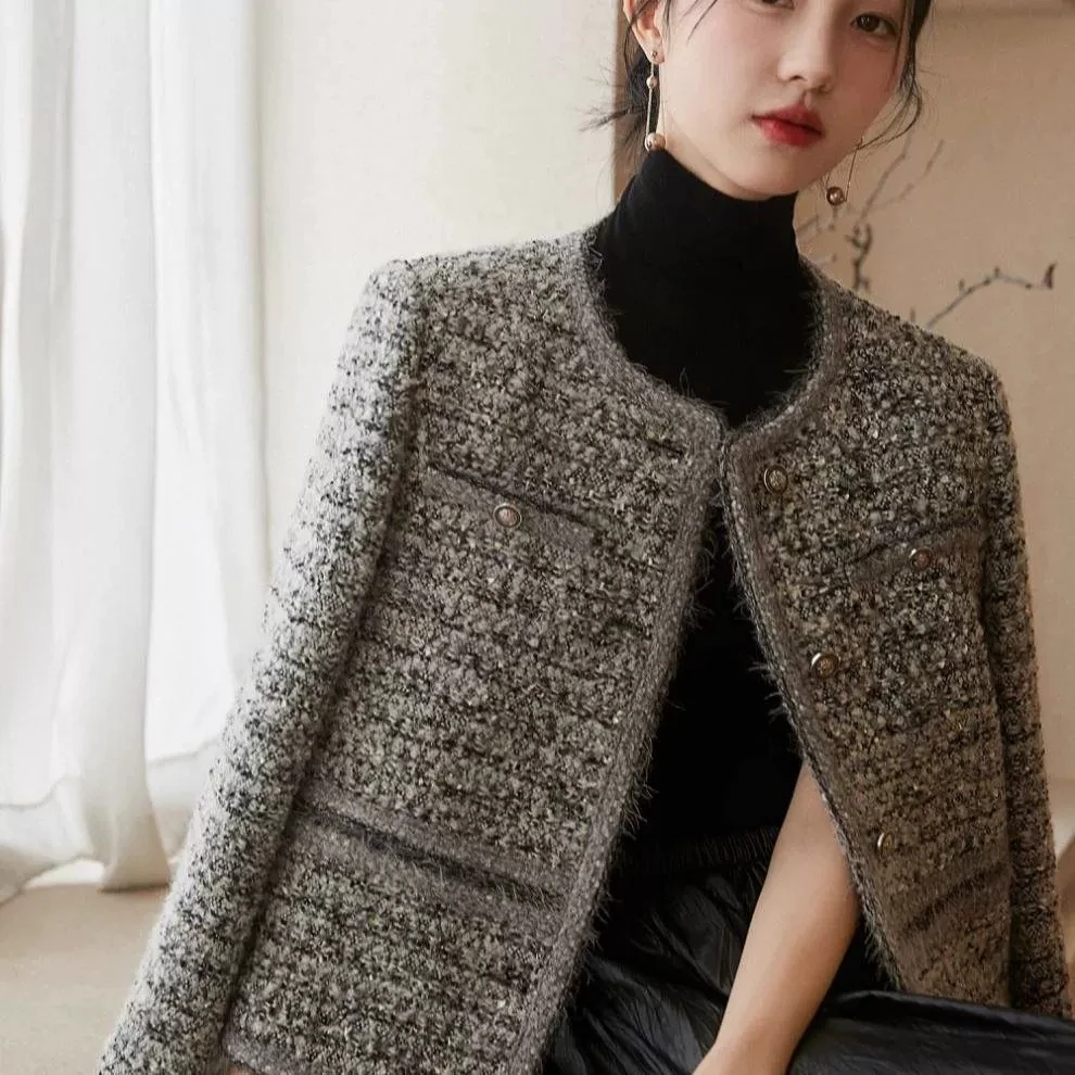 Spring Autumn 2025 New Coarse Woolen Women's Woven Short Fragrant Style Jacket