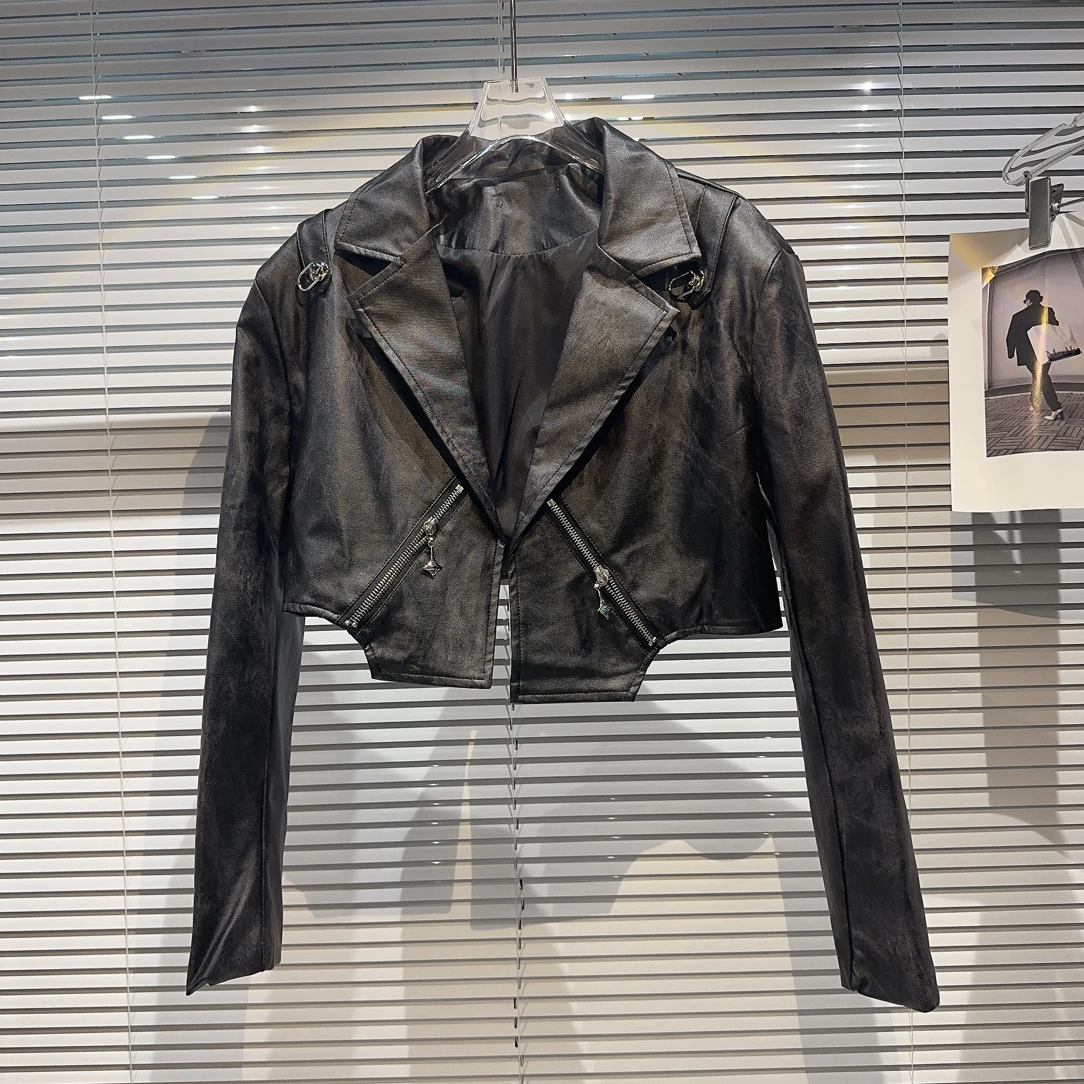 Street Sle ort PU الجلود Jaet 2023 الخريف Faion الصباغة Waed السائق Jaet سستة إغلاق طويل Sve قطع مستقيمة