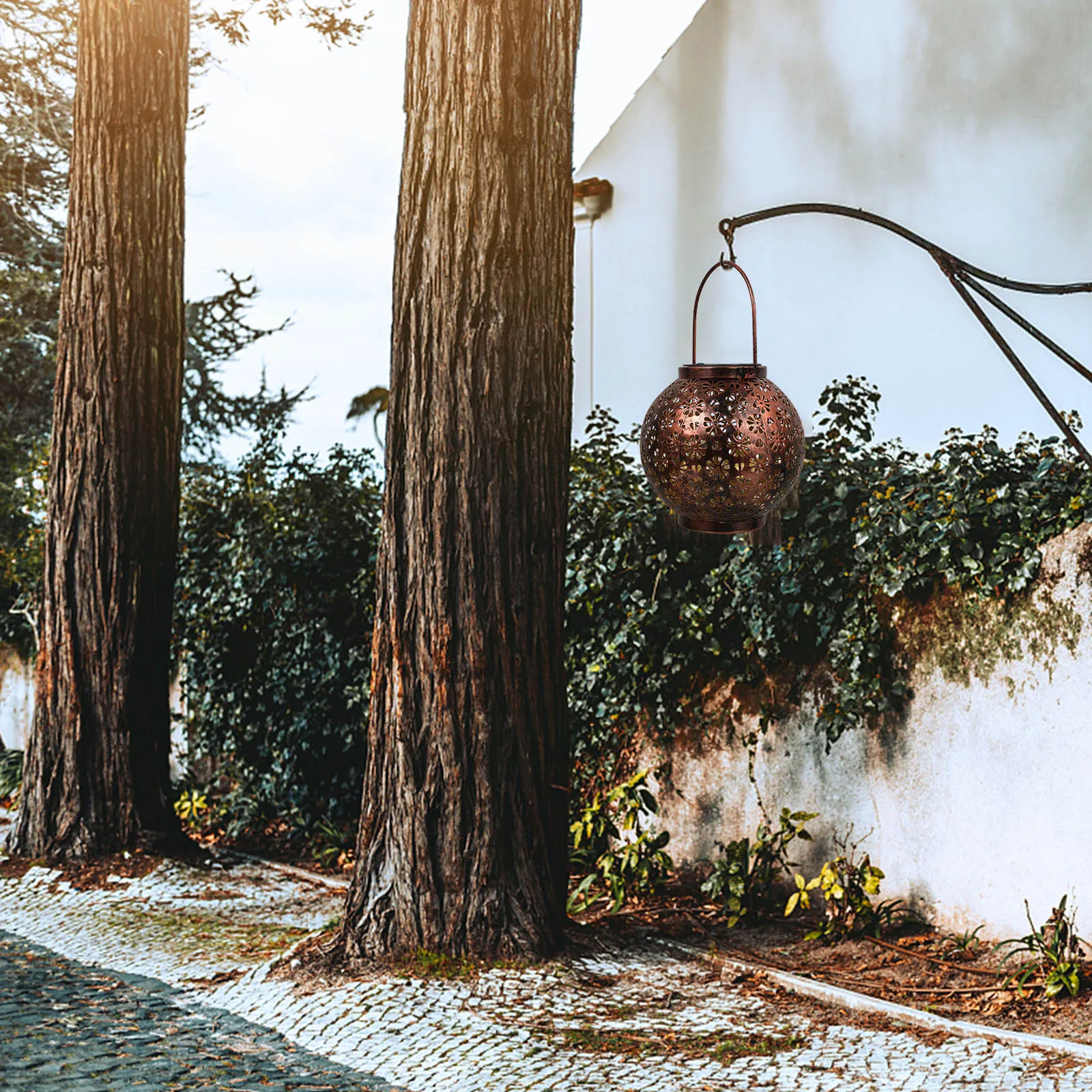 

Garden Lantern Outdoor Hanging Light Iron Lamp Solar Powered Pathway DecorationGarden Solar Lamp Outdoor Lighting
