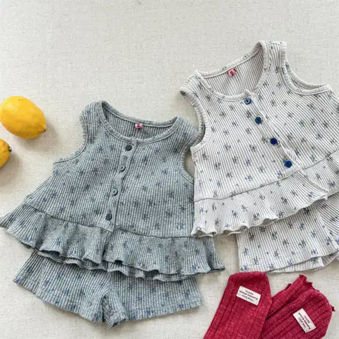 2025 여름 새 여자 민소매 꽃 카디건 + 반바지 2pcs 정장 어린이 아기 소녀 면화 조끼 의류 세트 유아 복장