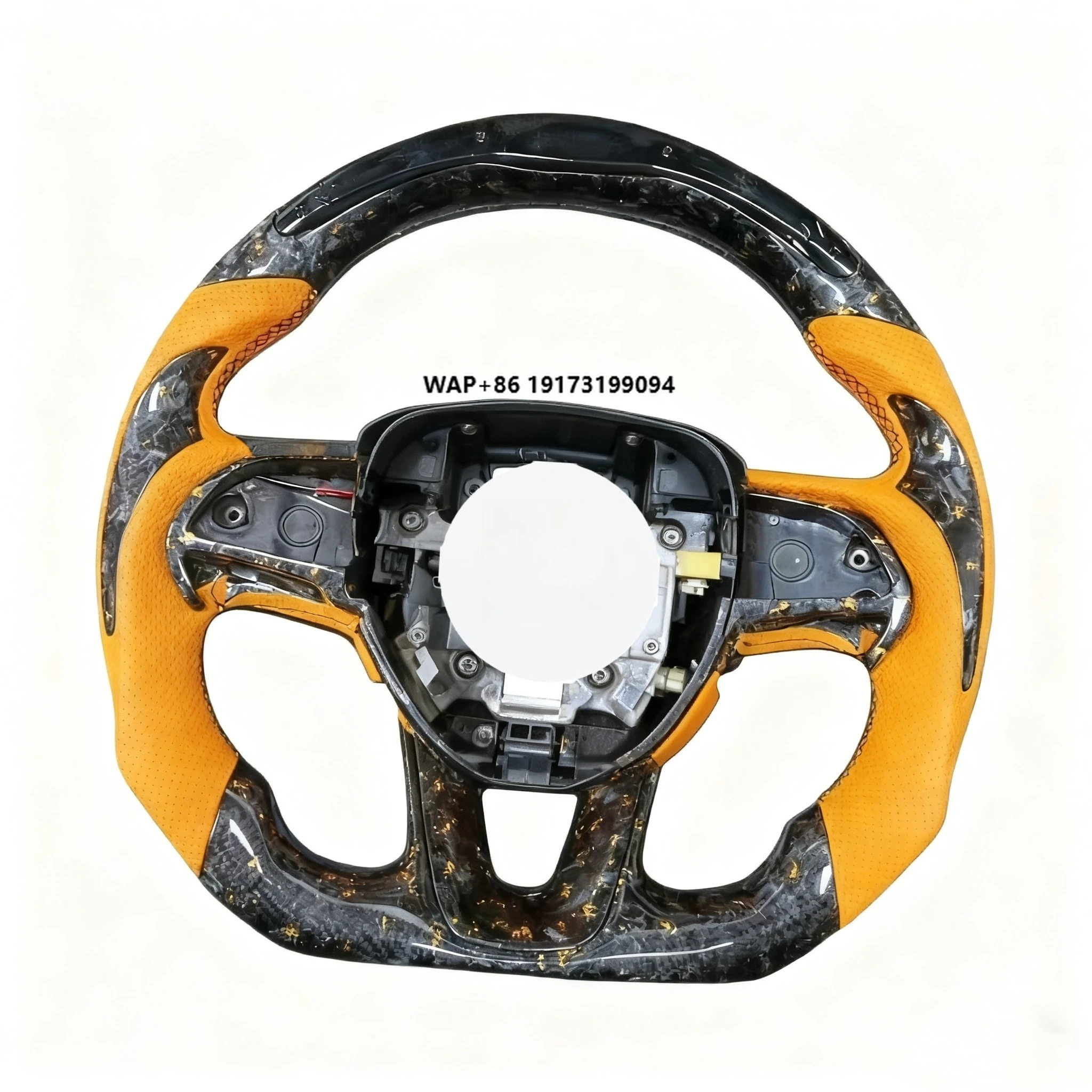 

Quality Factory Real Carbon Fiber Perforated Auto Parts Leather Steering Wheel for