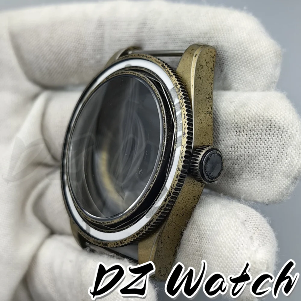 DZ 39MM NH34 NH35 NH36 NH38 NH70 Retro Domed Sapphire Crystal BB58 Bronze Watch Case ETA2824 PT5000 Waterproof Case Screw Crown view 4