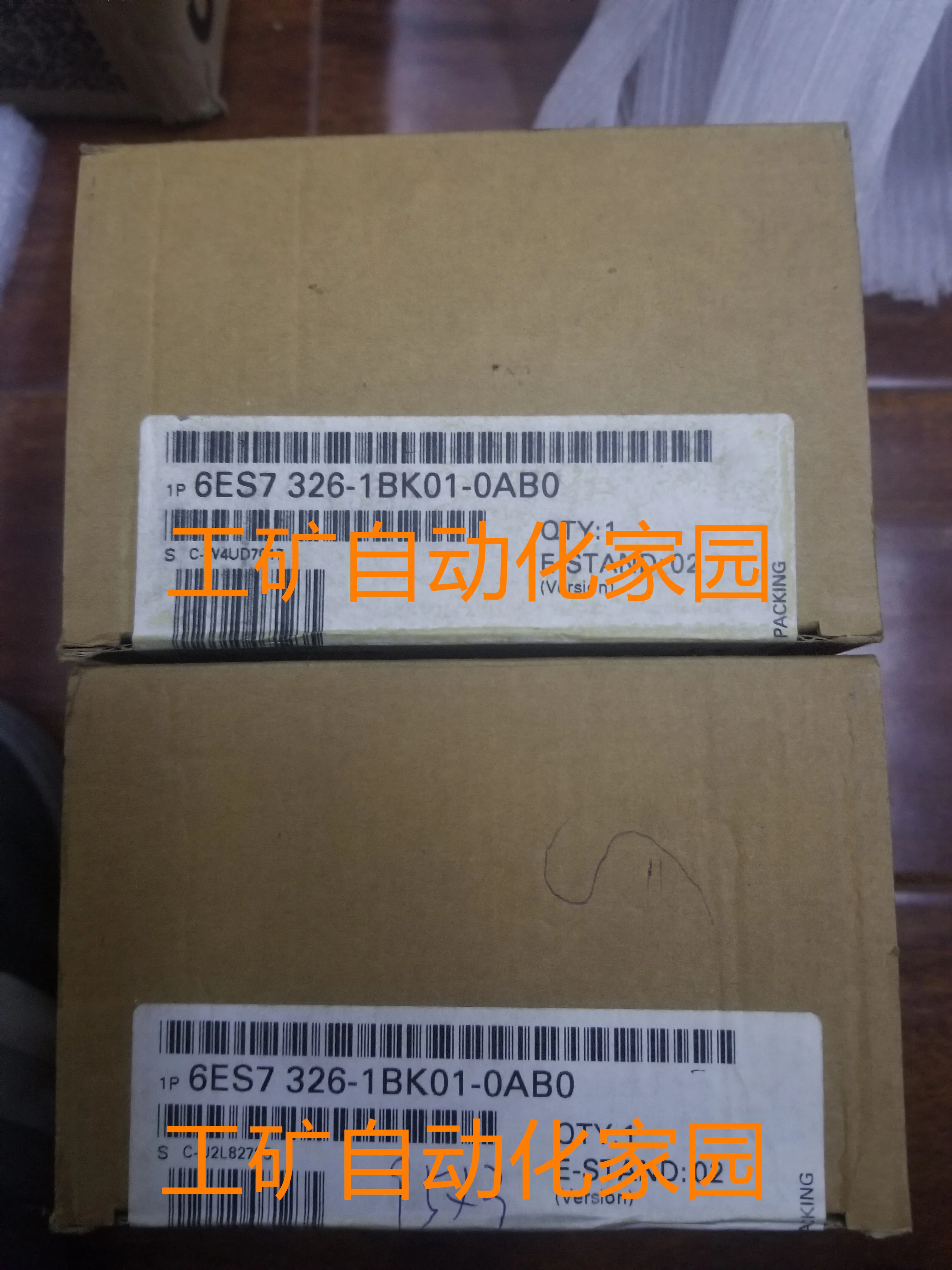 

6ES7326 6ES7 326-2BF00/2BF01/2BF10/2BF40/2BF41-0AB0 Оригинал
