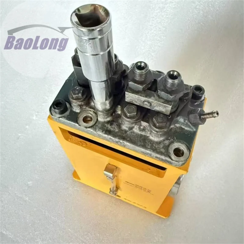 

Socket Wrench for Kubota Oil Pump Plunger Head Removal Repair Tool