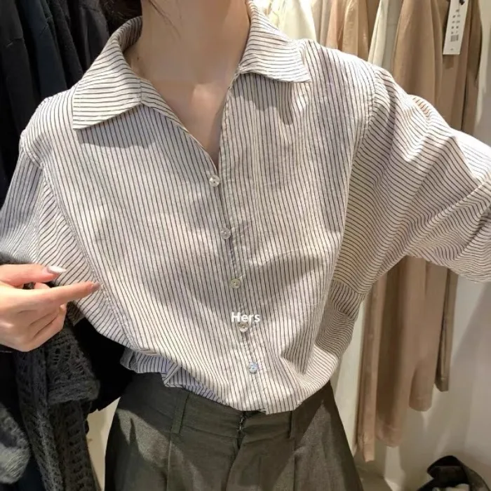 

Women's Loose V-Ne Stripe irt Simple Vintage Korean Sle Autumn New Faion Breathable Comfortable Long Sve Top