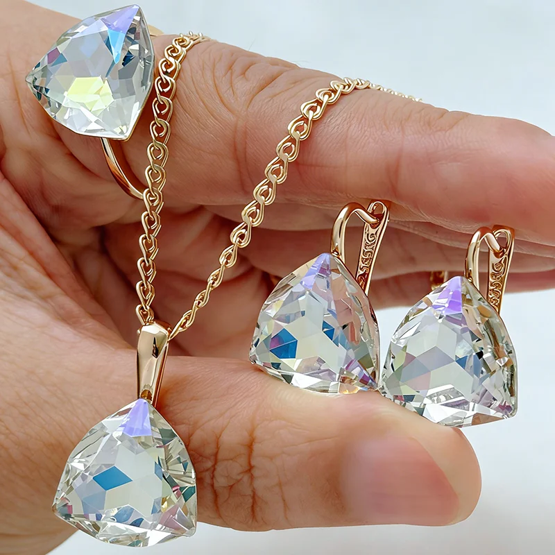 #45 Latest Gold Earrings Offers