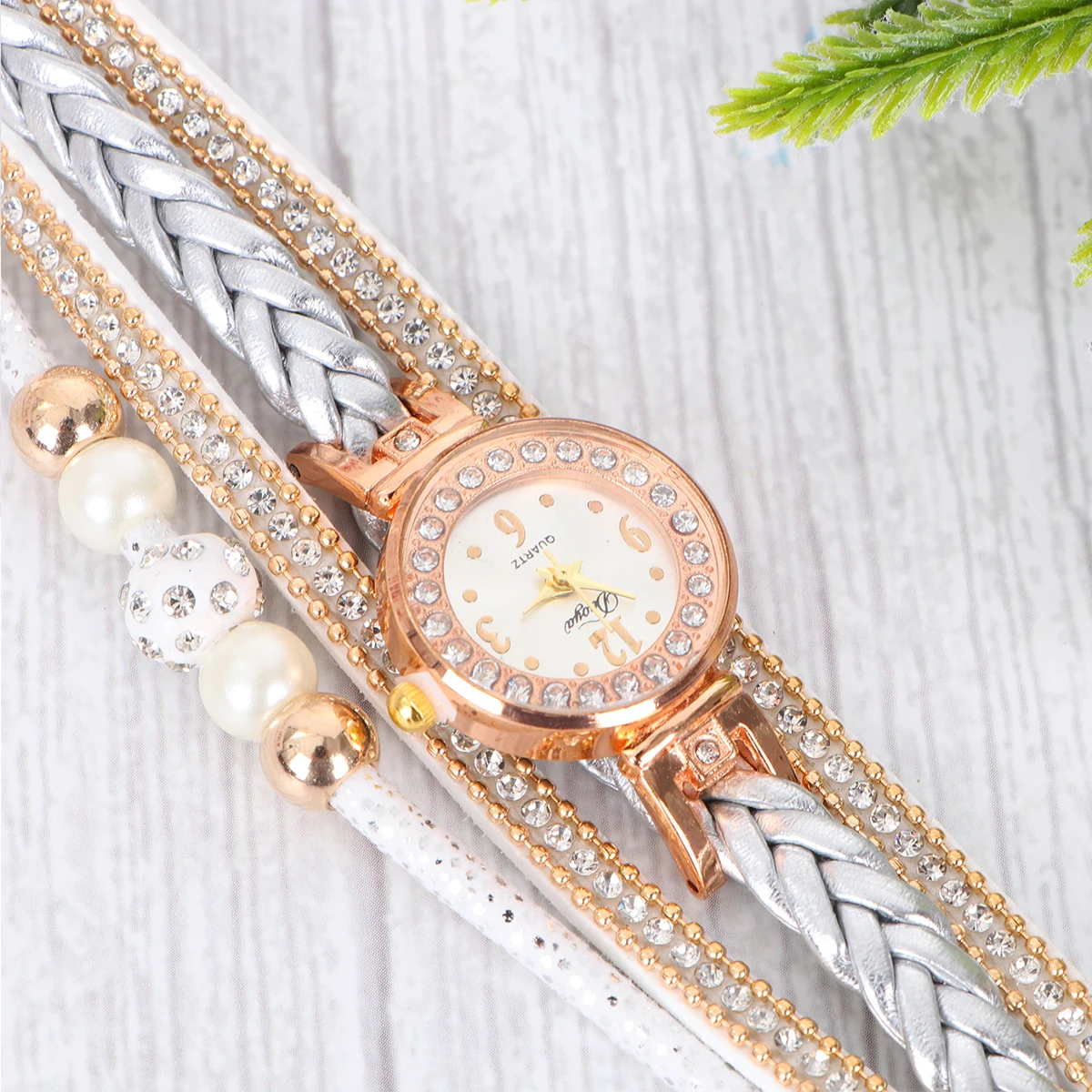

Pearl Diamond Inlay Watch Bracelet Jewelry Bracelets for Women Beaded Ladies Watches Quartz to Weave