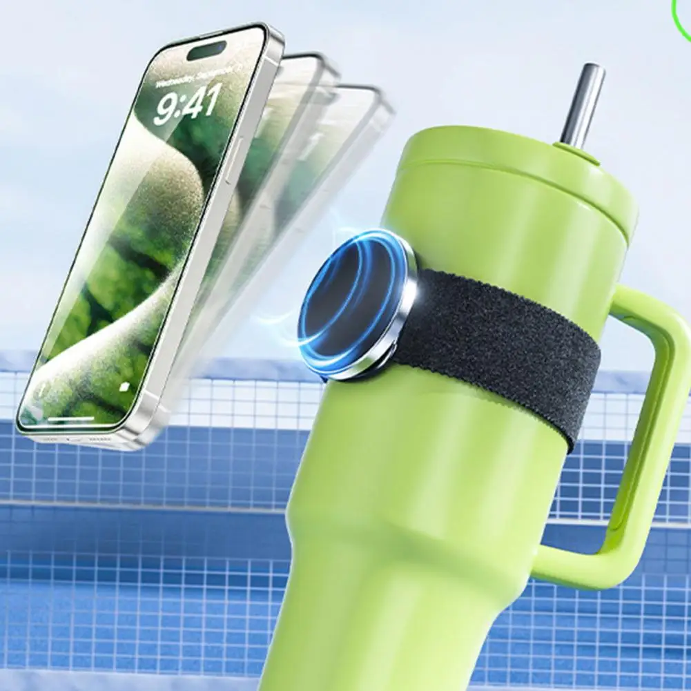 กีฬาฟิตเนสขวดวงที่วางโทรศัพท์ที่วางโทรศัพท์แม่เหล็กแบบปรับได้สําหรับ Magsafe พร้อมด้ามจับที่แข็งแกร่งแฮนด์ฟรีสําหรับ Magsafe