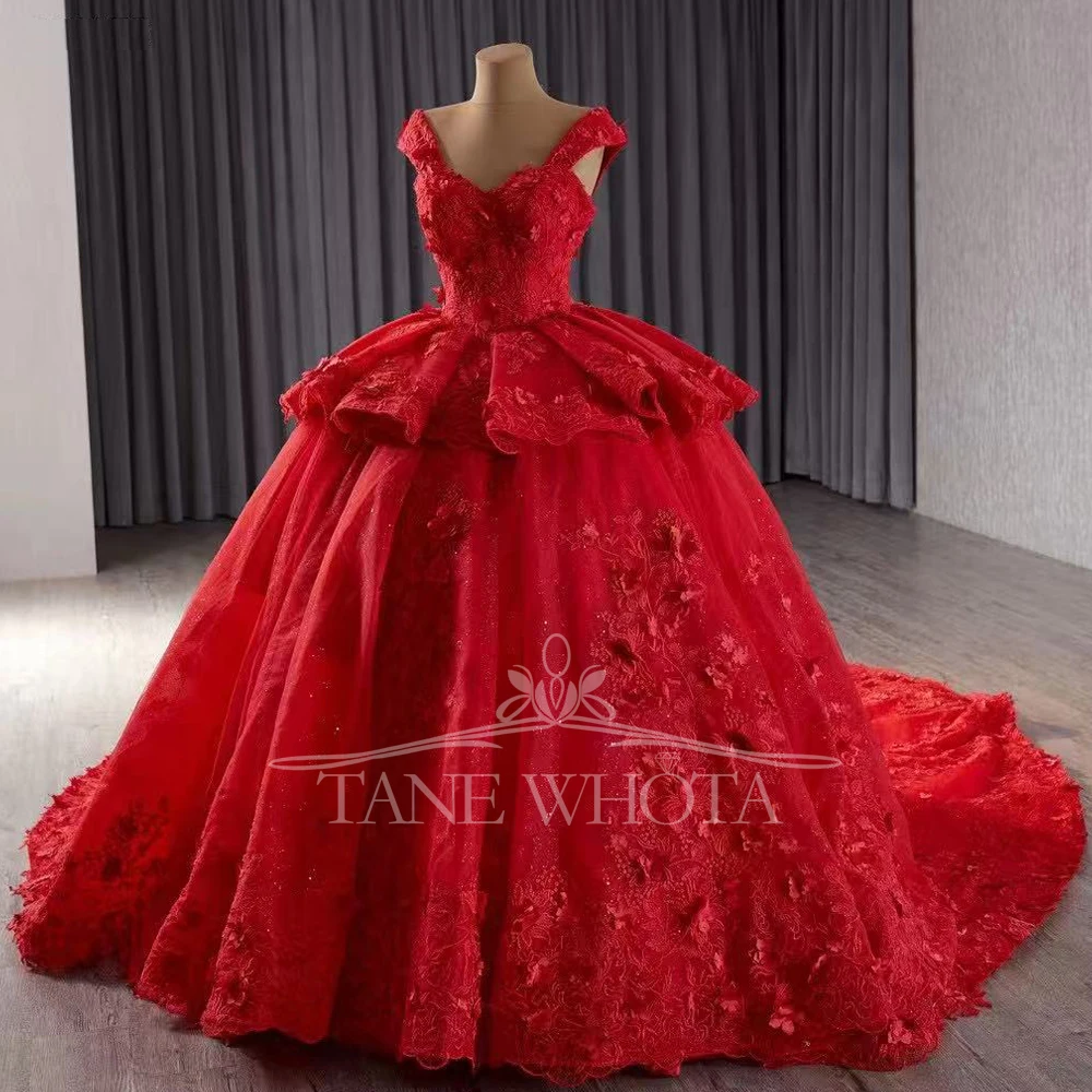 

Quinceanera Dress Ball Gown Cap Sleeve Sweetheart Lace Up Back Embroidery Appliques Customized Red Long Dress
