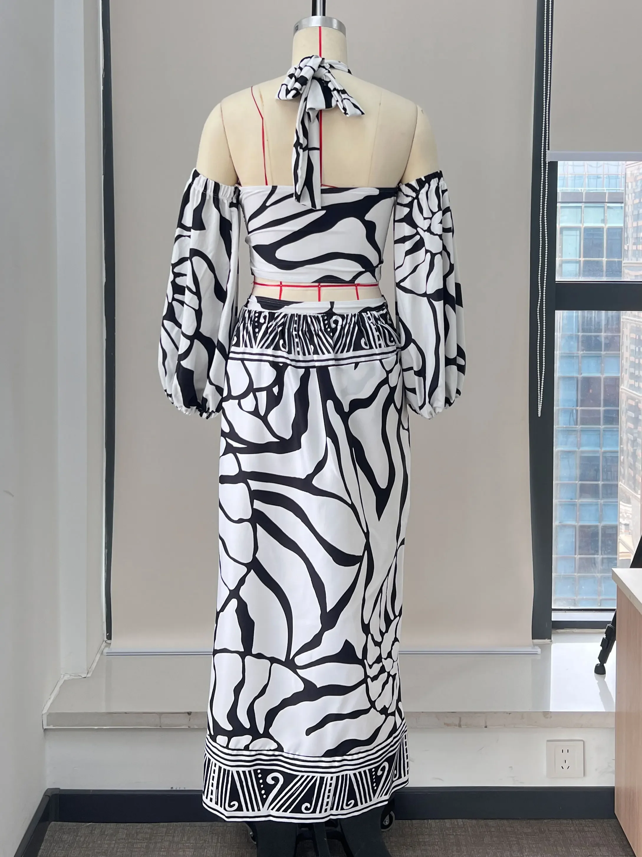 2025 ชุดว่ายน้ํา One Piece แขนยาวด้านหน้าสีฟ้าสีขาว One Piece Surf ชุดว่ายน้ํา Sarong ชุดว่ายน้ํา Slimming ชุดว่ายน้ํา Beach Wear