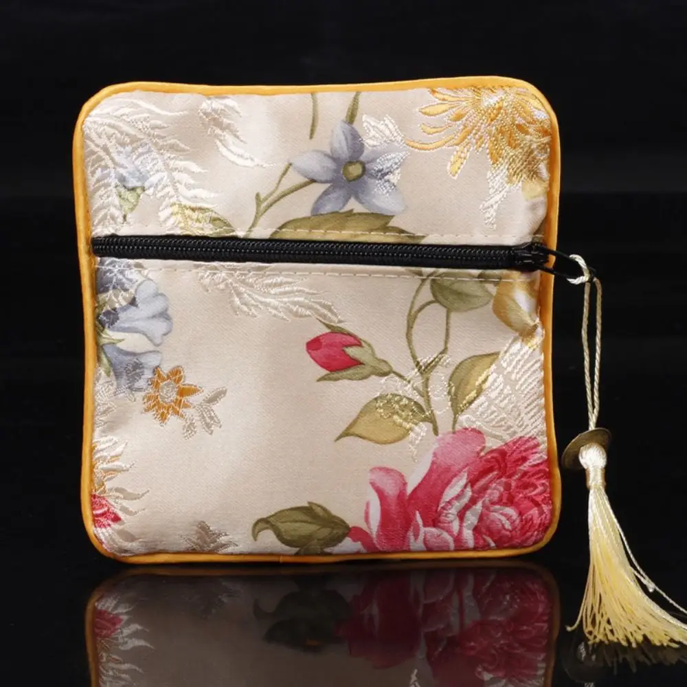 

Cloth Embroidery Coin Pouch Tassel Flower Jewelry Storage Bag Bracelet Bag Makeup Lipstick Bag Chinese Style Coin Pouch Girl