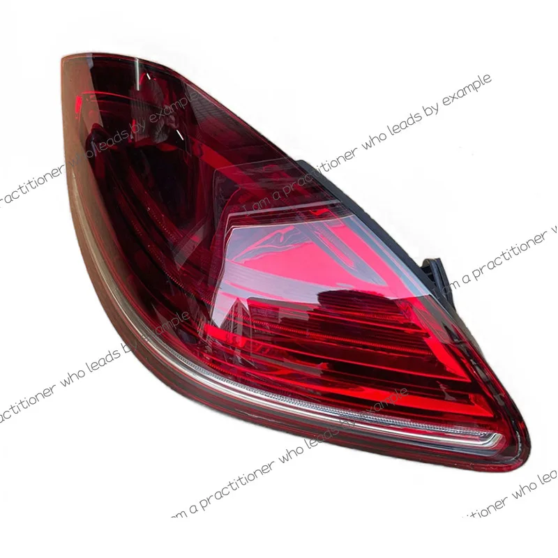 

Suitable for 14-16 Porsche Paramela assembly tail light Panamera original led tail light assembly