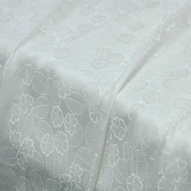 

Delicate and skin-friendly new Chinese-style silk jacquard satin fabric plant pattern dress designer Hanfu