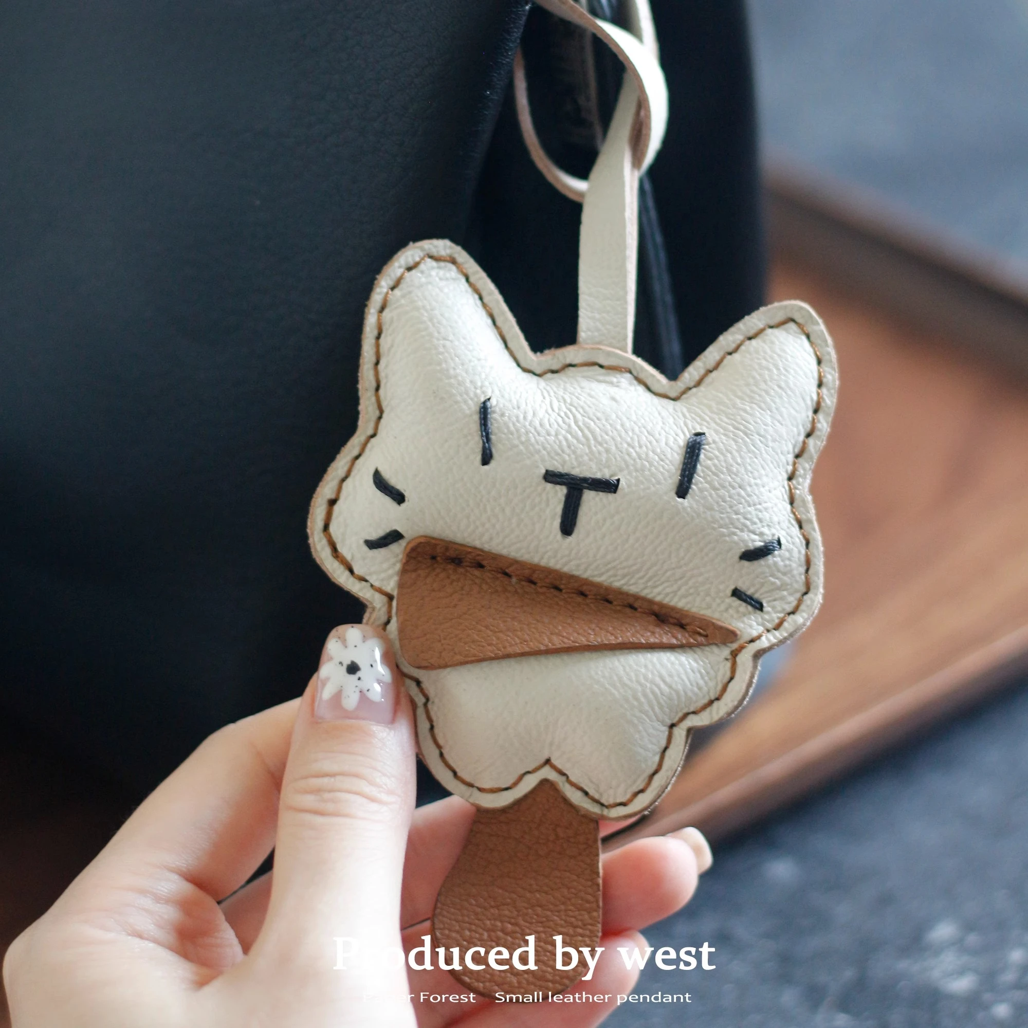 

Siamese cat cute genuine leather backpack charm, exquisite and high-end book bag accessory, handmade leather ornament